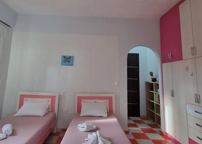 Lea Apartment Sarande
